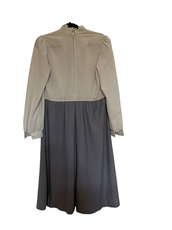 Vintage White and Gray Dress