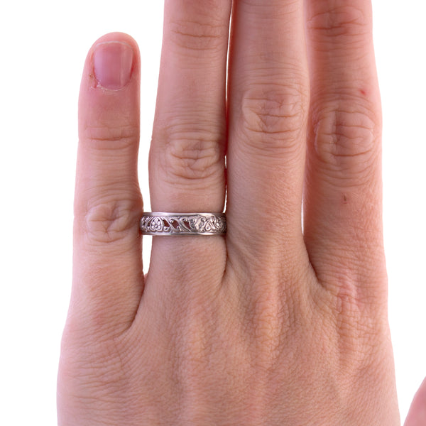 Sterling Floral Heart Patterned Band