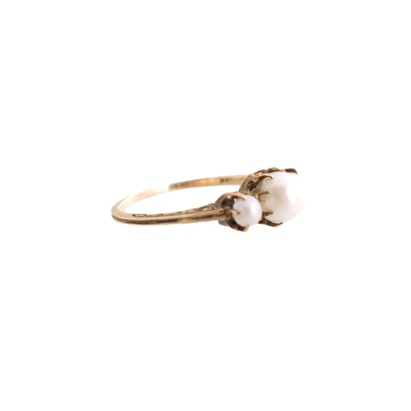 Antique Three Pearl Ring
