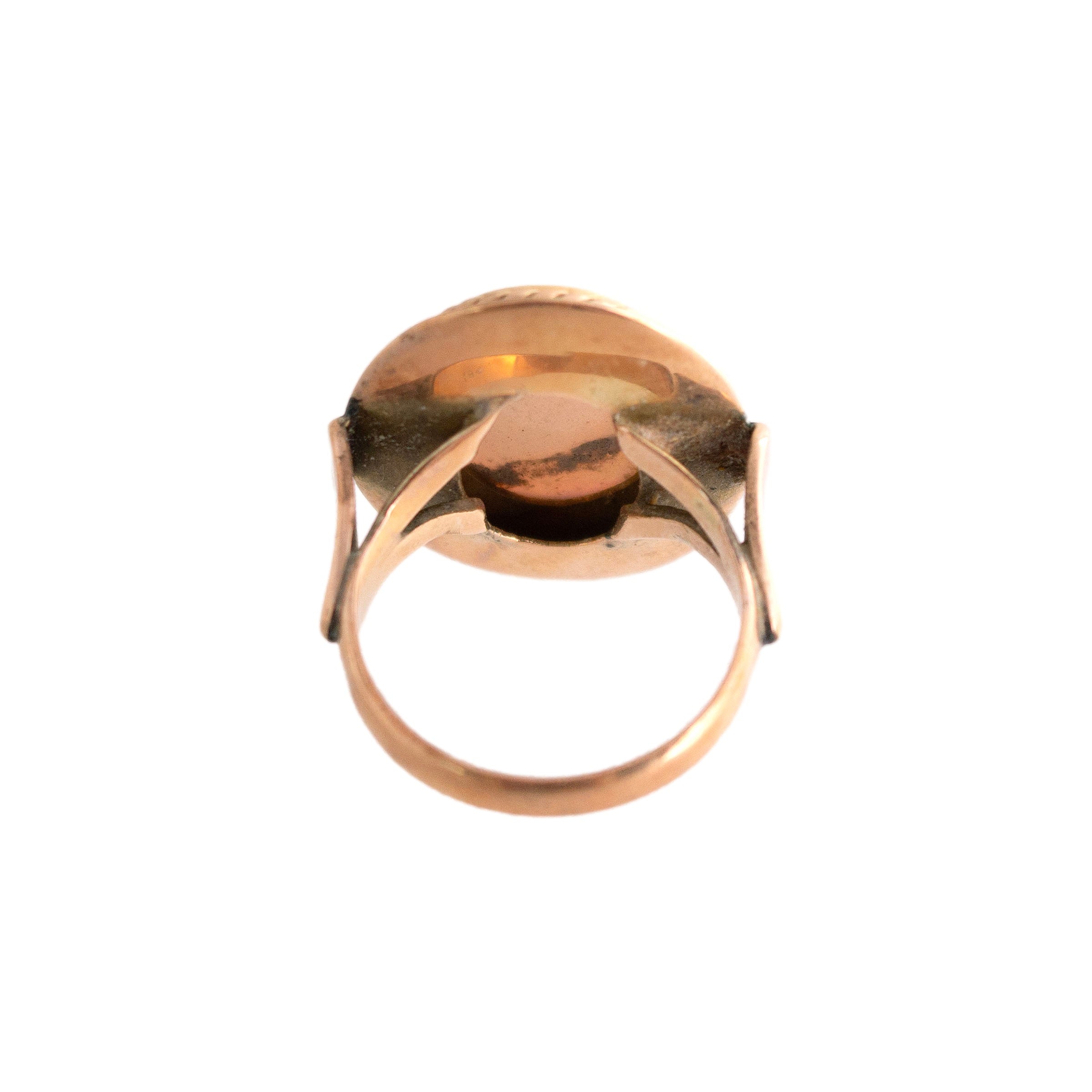 18K Gold Opal Ring