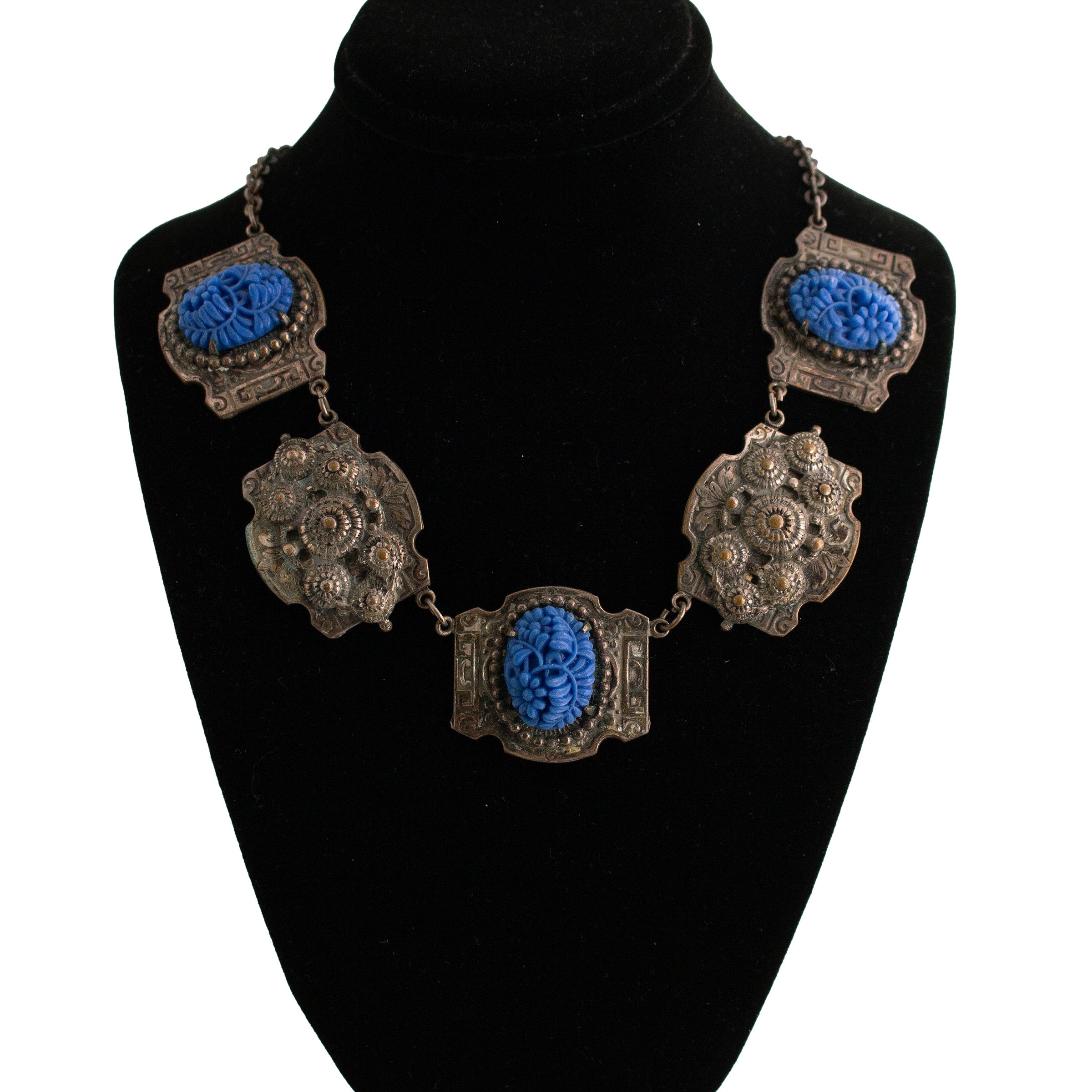 Blue Molded Glass Decorative Link Necklace